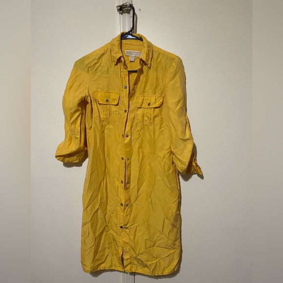 Yellow dress - Picture 1 of 1